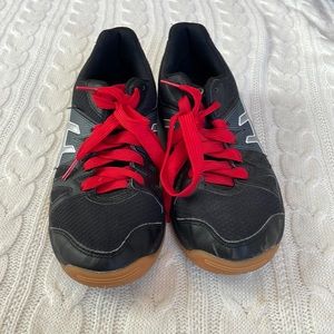 ASICS Women’s volleyball shoes. Black with red laces. Size 6.5